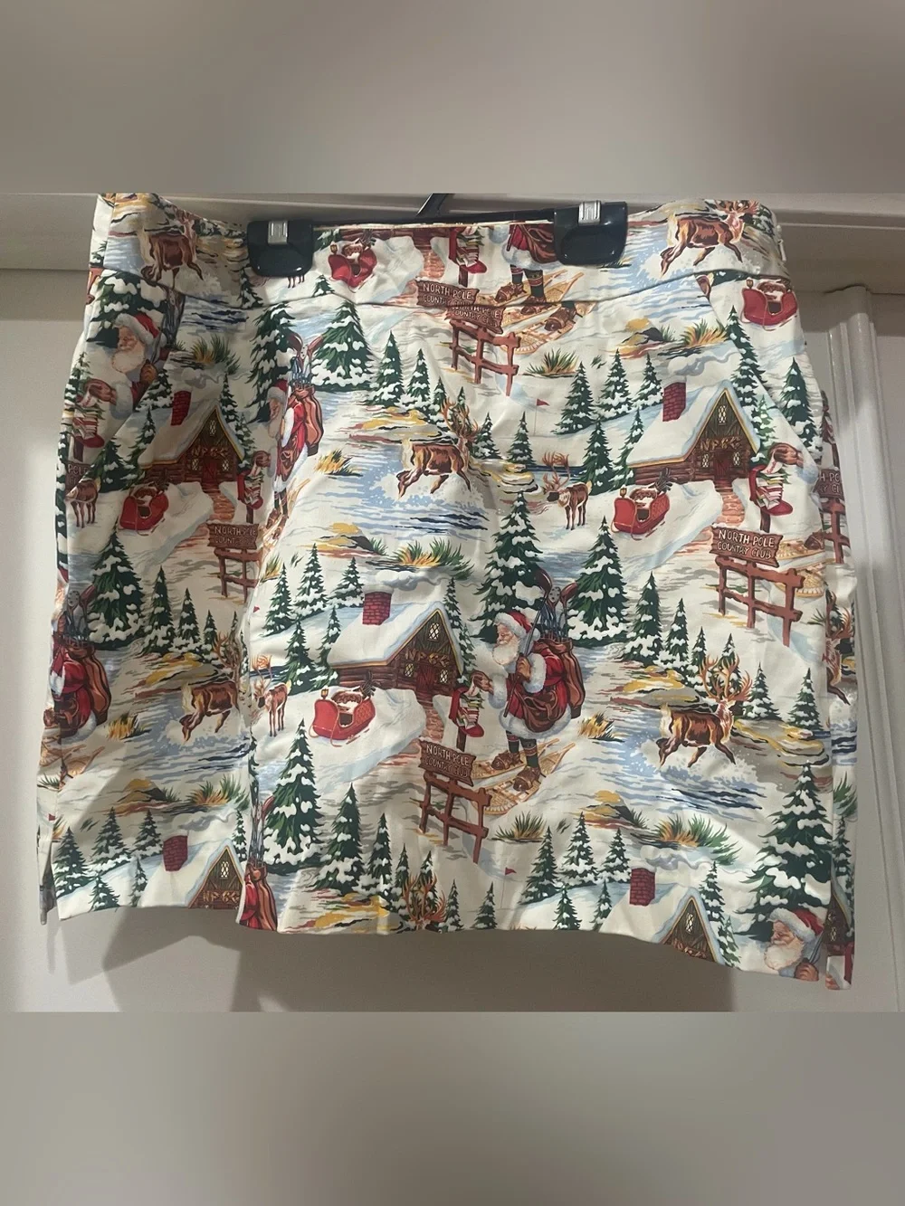 Loudmouth Ladies Golf Skort Christmas Santa North Pole 12